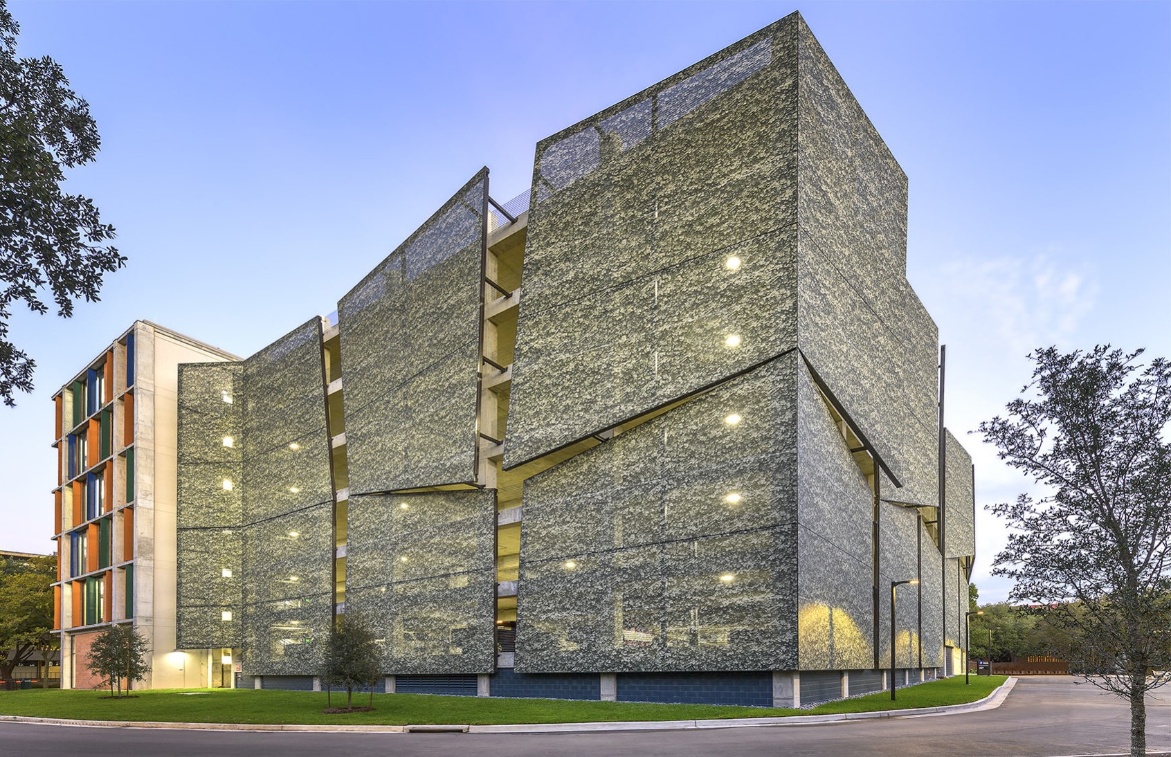 Rice University Cambridge Office Building and Garage